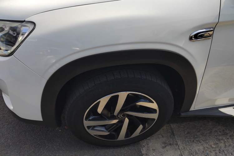 Used Citroen C3-XR 2015 1.6L Automatic Smart Version Exterior 4