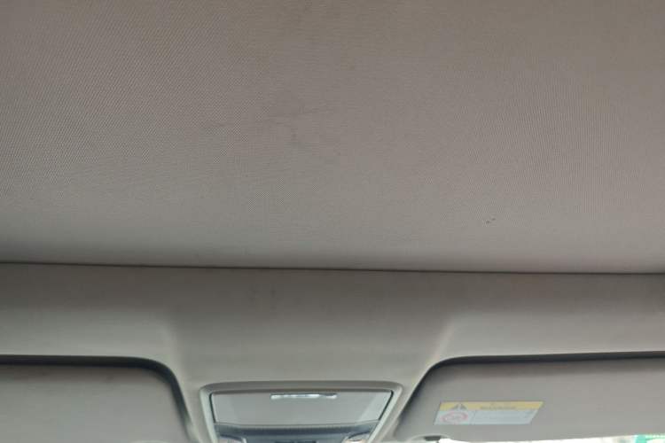 Used Honda Avancier 2017 240TURBO Two-Wheel Drive Luxury Edition Headliner