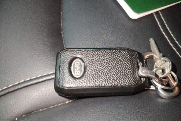 Used BYD Yuan New Energy 2019 EV360 Smart Connect Luxurious Model Vehicle Key