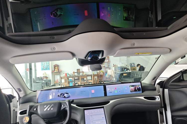 Used IM L6 2024 Max Extended-Range Version Headliner