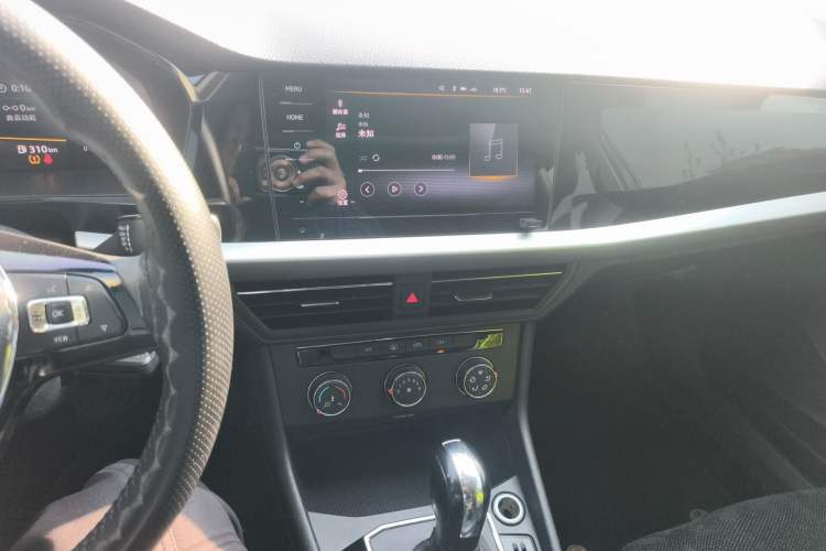 Used Volkswagen Lavida 2021 1.5L Automatic Comfort Edition
