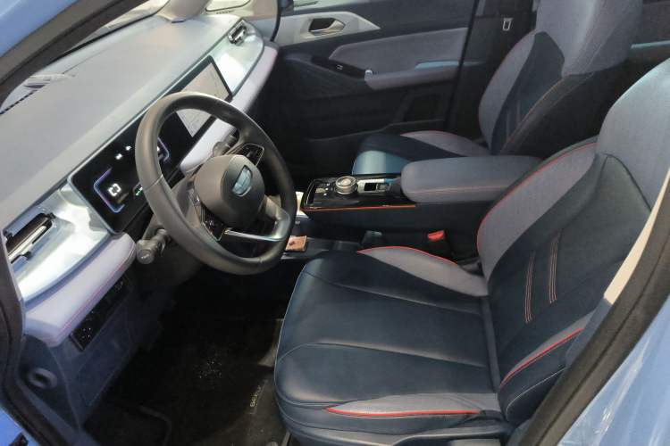 Used Geometry E Firefly 2022 401 km Linglong Tiger 4 Seats Left Front Seat