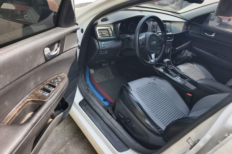 Used Kia K5 2016 2.0L Automatic LUX Driver Seat