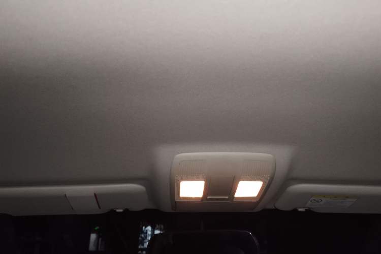 Used Mazda Mazda 3 Axela 2016 Sedan 1.5L Automatic Comfort Model
