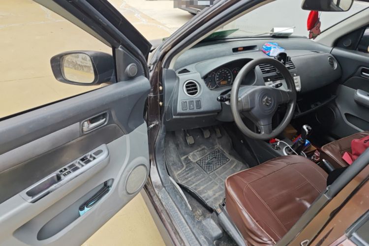 Used Suzuki Swift 2013 1.5L Manual Standard Edition
