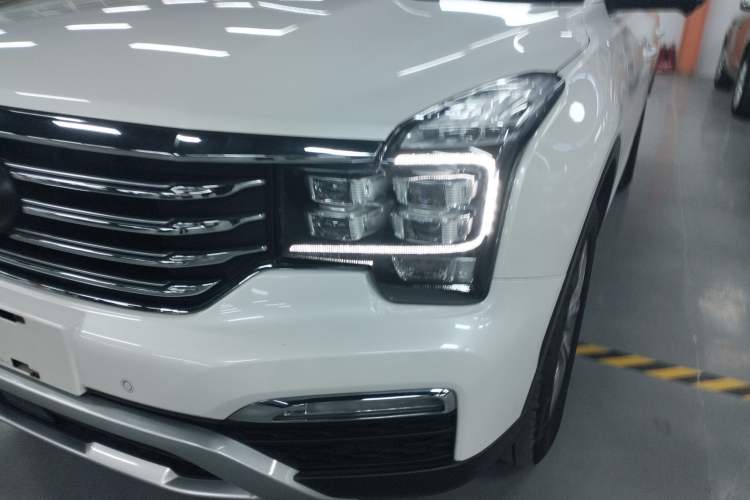 Used GAC Trumpchi GS8 2017 320T Two-Wheel Drive Luxury Smart Connectivity Version (7 Seats)