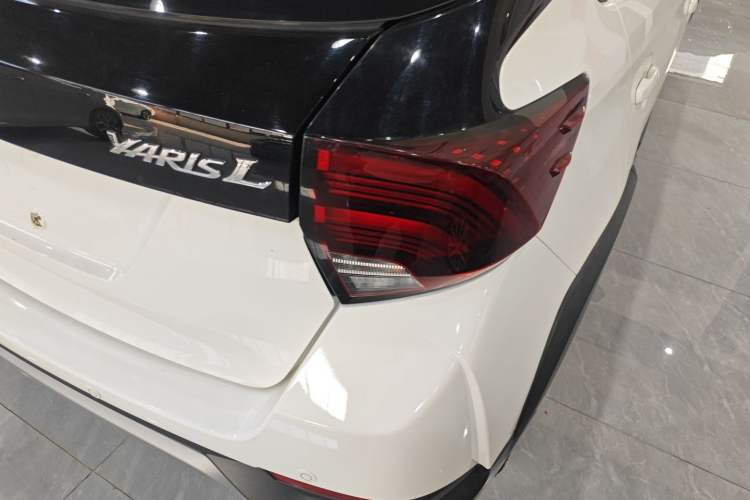 Used Toyota YARiS L Zhi Xuan 2022 X-Trail 1.5L CVT Leading PLUS Edition Right Rear Taillight