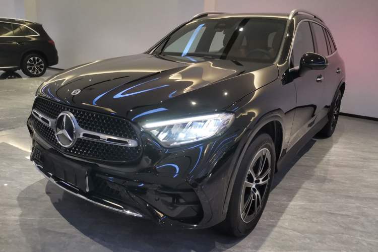 Used Mercedes-Benz GLC 2025 GLC 260 L 4MATIC Luxury Model