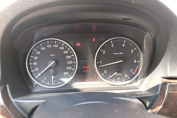 Used BMW 3 Series 2010 320i Sport Edition Instrument Cluster