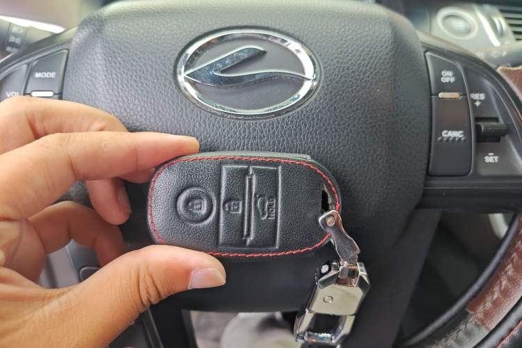 Used Land X7 2015 2.0T Panoramic Prestige Edition
