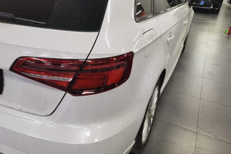 Used Audi A3 2017 Sportback 35 TFSI Fashion Model
