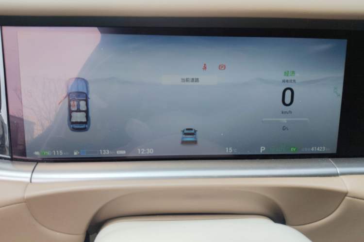 Used VOYAH FREE 2021 Four-Wheel Drive Standard Range-Extended Version Instrument Cluster