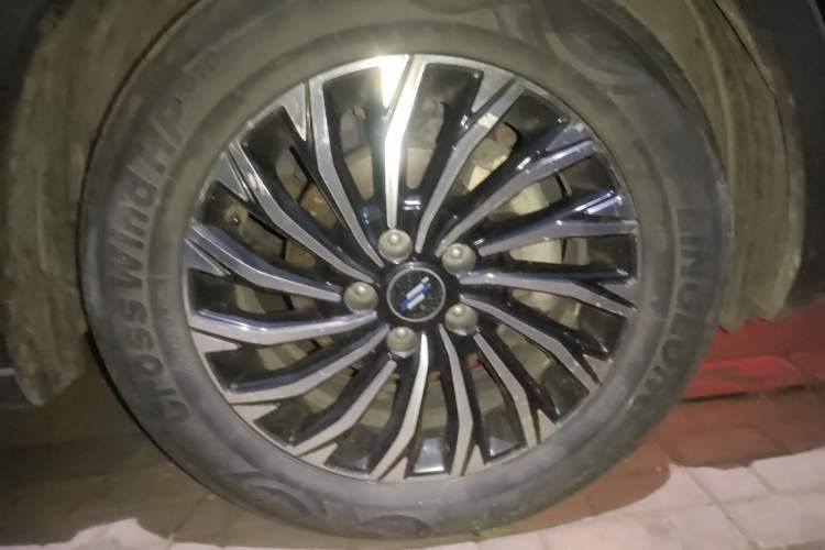 Used CHANGAN OSHAN Cosmos 2019 1.5T Manual Smart Version China V Standard Right Front Wheel Hub