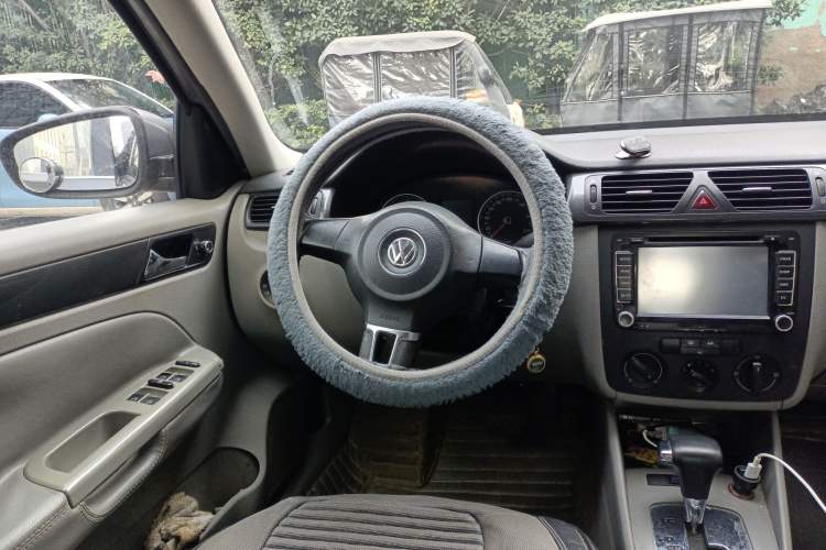 Used Volkswagen Bora 2012 1.6L Automatic Comfortable Value Edition
