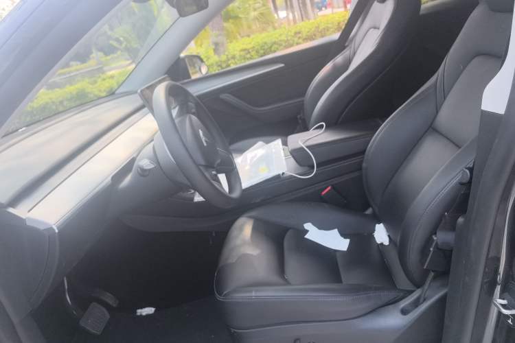 Used Tesla Model Y 2024 Rear-Wheel-Drive Version
