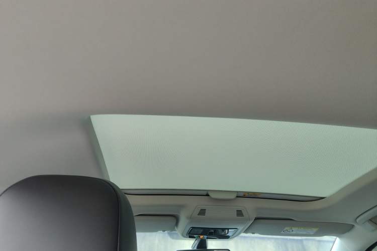 Used Volkswagen Golf 2023 Facelift 280TSI DSG Pro Headliner