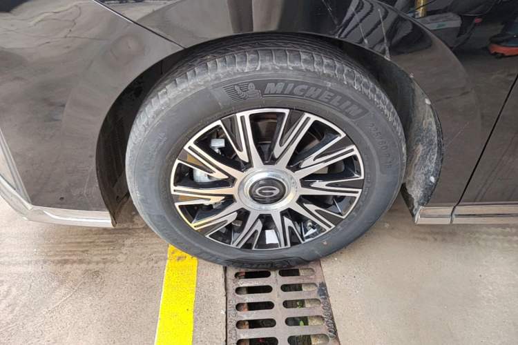 Used GAC Trumpchi E9 2023 E9 MAX Left Front Wheel Hub