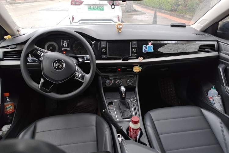 Used Volkswagen Lavida 2019 1.5L Automatic Comfort Edition China VI Standard