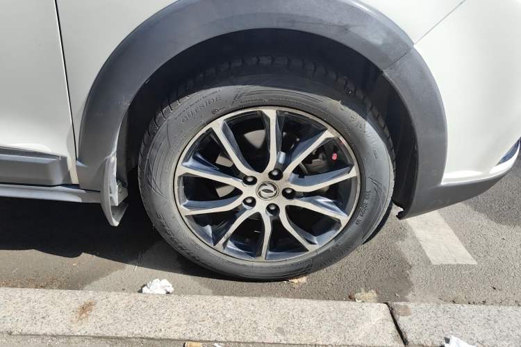 Used FORTHING Joyear X6 2017 Enjoy Series 1.5T CVT Luxury Model
