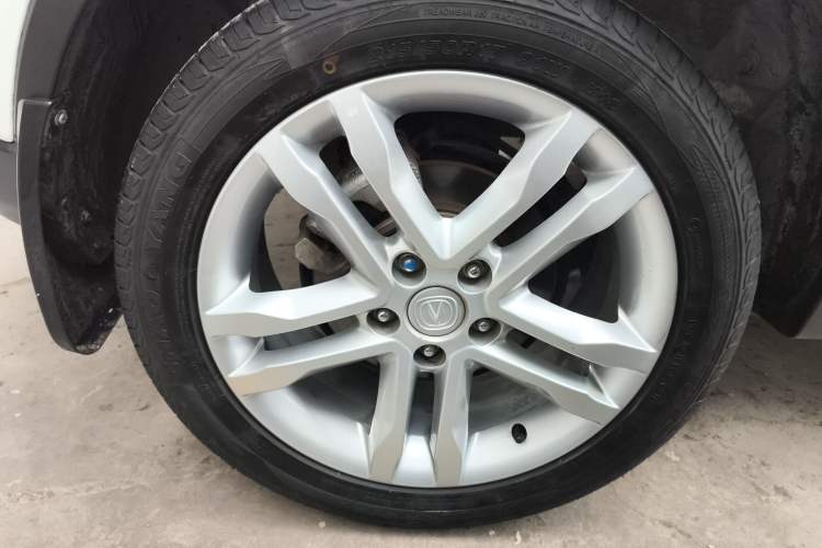 Used CHANGAN CS35 2017 1.6L Automatic Luxury Model