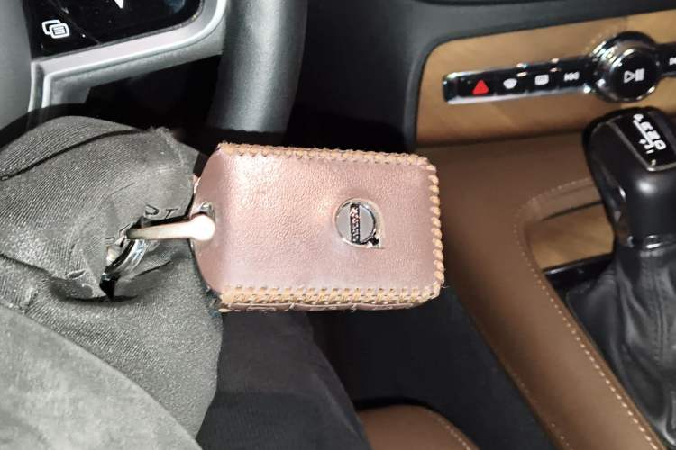 Used Volvo XC90 2020 Facelifted T6 Zhiyi Luxury 7-Seater
