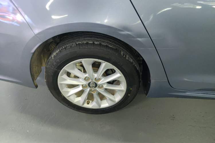 Used Toyota Corolla 2021 Dual-Motor 1.8L E-CVT Elite Edition