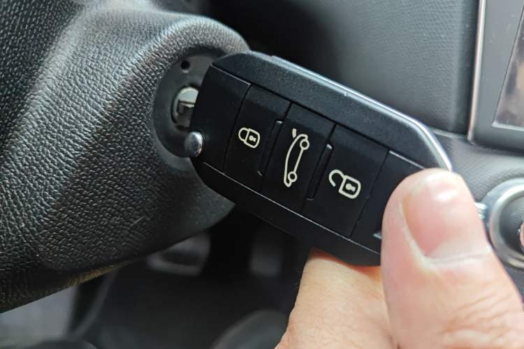 Used Peugeot 408 2016 1.6T Automatic Luxury Edition
