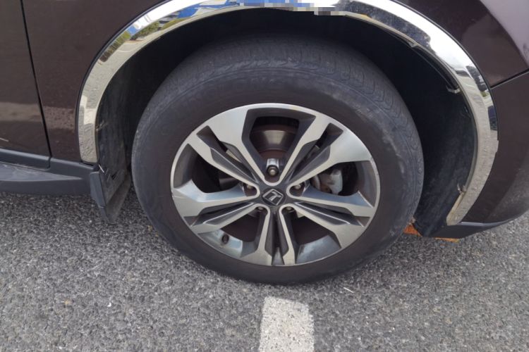 Used Luxgen U6 SUV 2014 1.8T Fashion Edition
