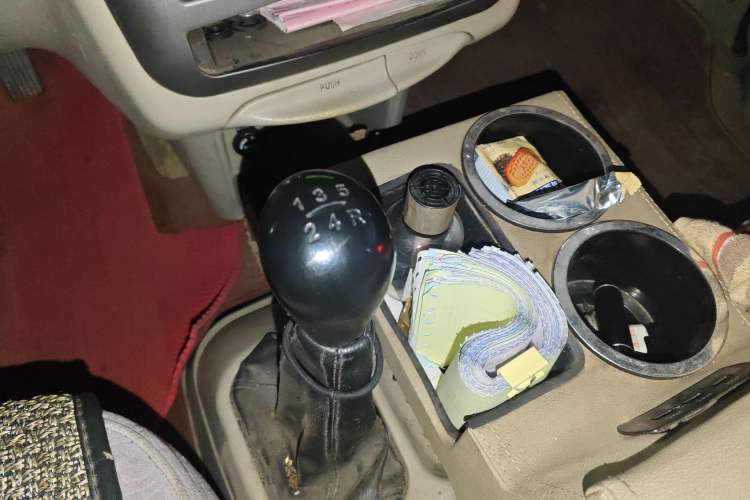 Used JAC Group Refine 2011 2.4L Colorful Journey Gasoline Standard Edition HFC4GA1-C
