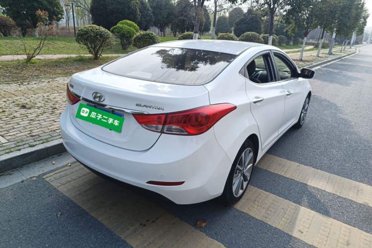 Used Hyundai Elantra (5th Generation / Langdong) 2015 1.6L Automatic Leading Model