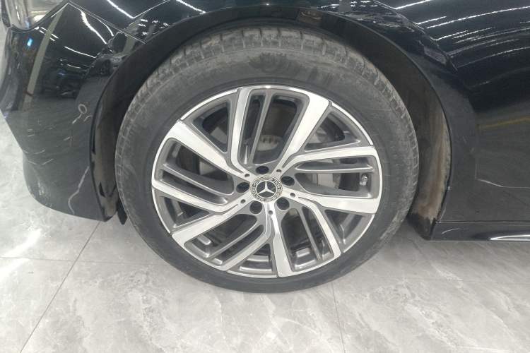 Used Mercedes-Benz E-Class 2024 E 300 L Stylish Model
