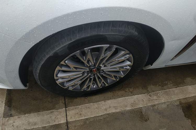 Used Hongqi H5 2023 1.5T DCT Smart Connect Flagship Edition