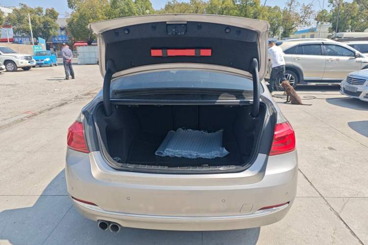 Used BMW 3 Series 2017 320Li Fashion Model
