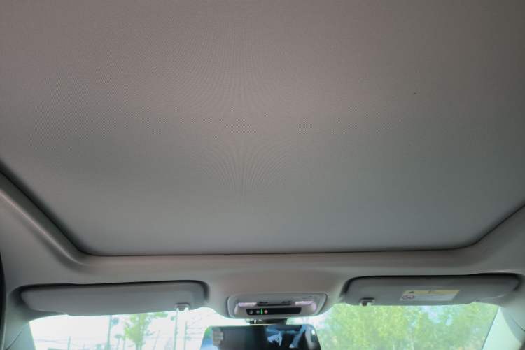 Used Chevrolet Malibu XL 2021 535T Automatic Sport Edition Headliner