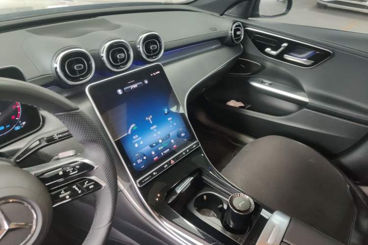 Used Mercedes-Benz C-Class 2022 C 200 L Sport Edition Audio And AC Panel