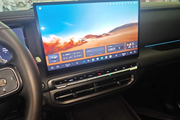 Used Tank 300 New Energy 2025 Hi4-T Audio And AC Panel