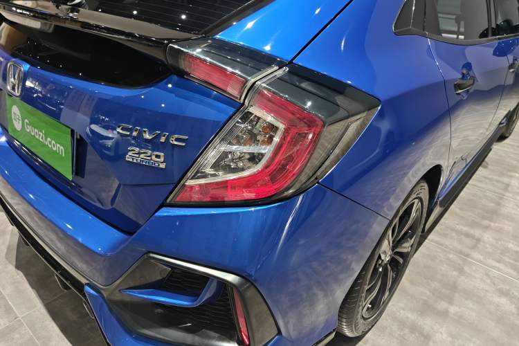 Used Honda Civic 2021 HATCHBACK 220TURBO CVT Trendy Cool Edition