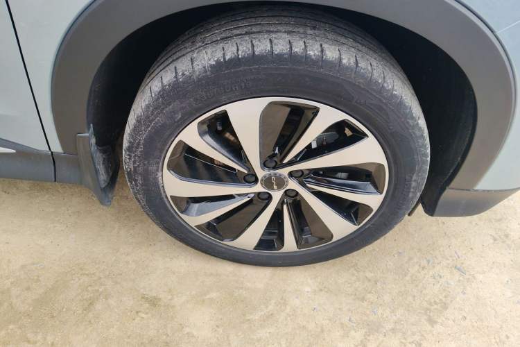 Used BYD Song PLUS New Energy 2023 Champion Edition EV 520KM Prestige Model
