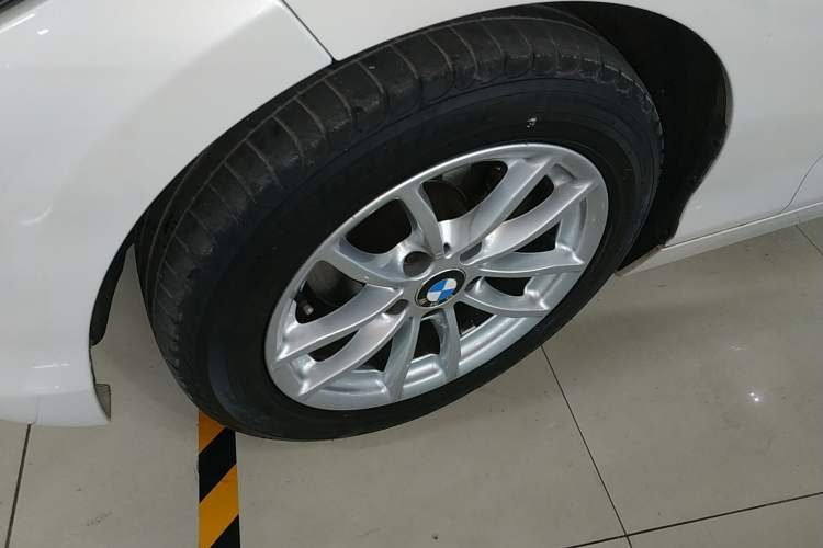 Used BMW 1 Series 2018 118i Leading Model Left Front Wheel Hub