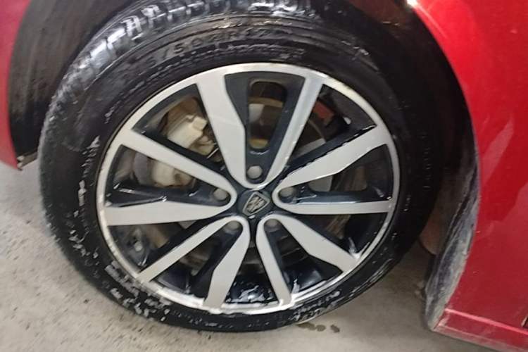 Used Roewe i6 2018 20T Automatic Flagship Edition
