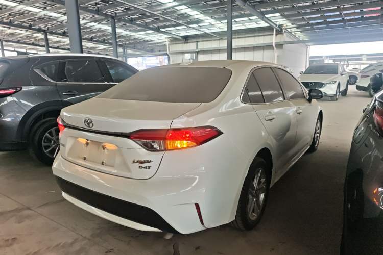 Used Toyota Levin 2022 185T CVT Luxury Edition Rear Right 45 Deg