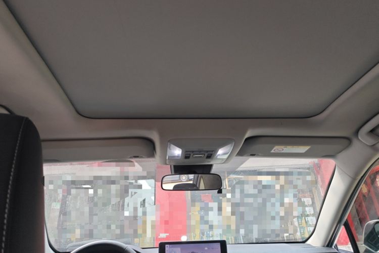 Used Toyota RAV4 2023 2.0L CVT Two-Wheel Drive Fashion Plus Edition Headliner