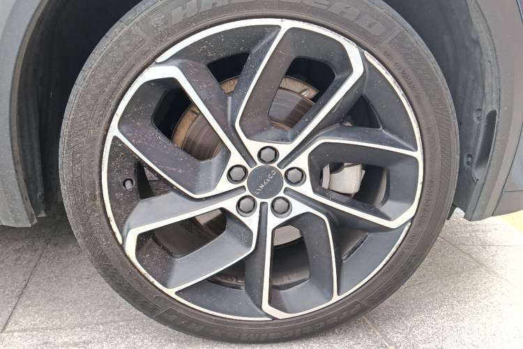 Used Lynk & Co 05 2020 2.0TD Two-Wheel Drive Shine Halo