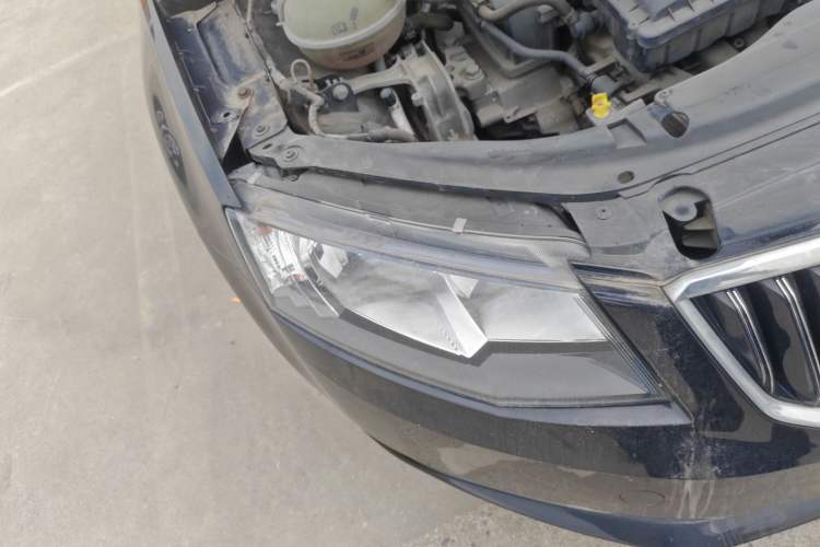 Used Skoda Octavia 2015 1.6L Automatic Eado Edition Right Front Headlight