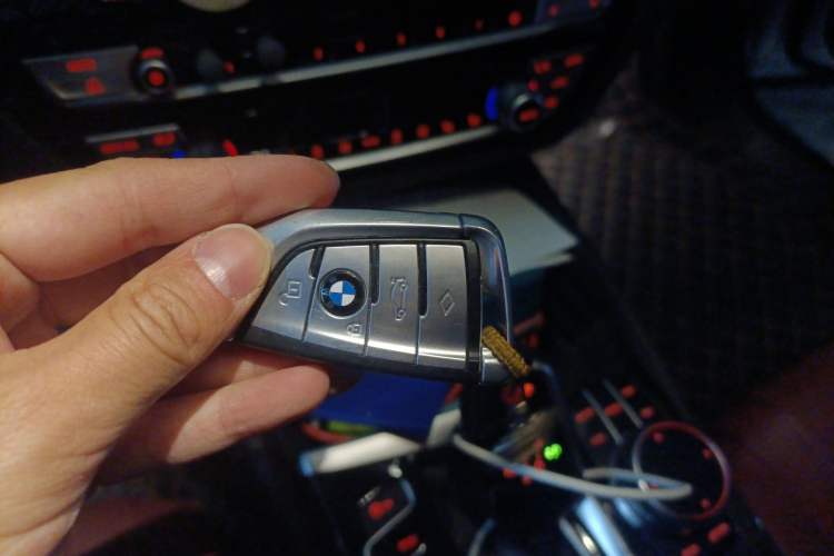 Used BMW 5 Series 2020 530Li Leading Model M Sport Package