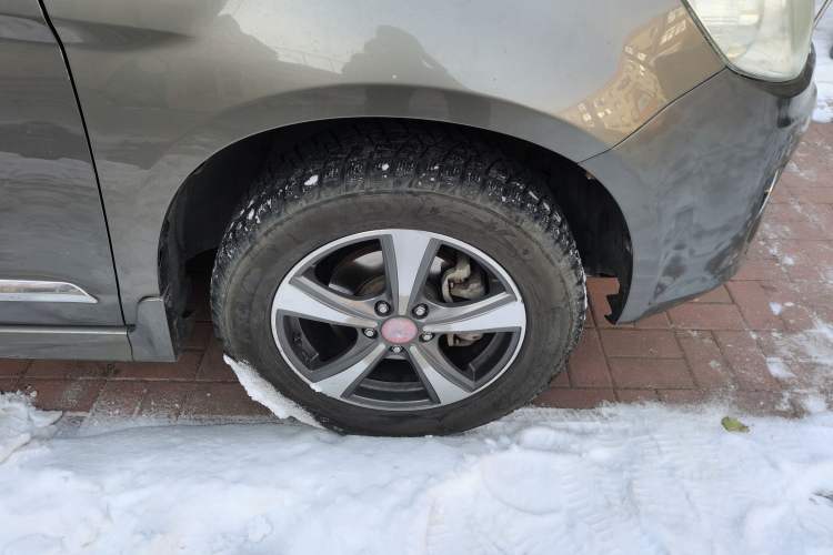 Used Haval H6 2014 Upgraded Model 1.5T Manual Two-Wheel Drive Elite Version