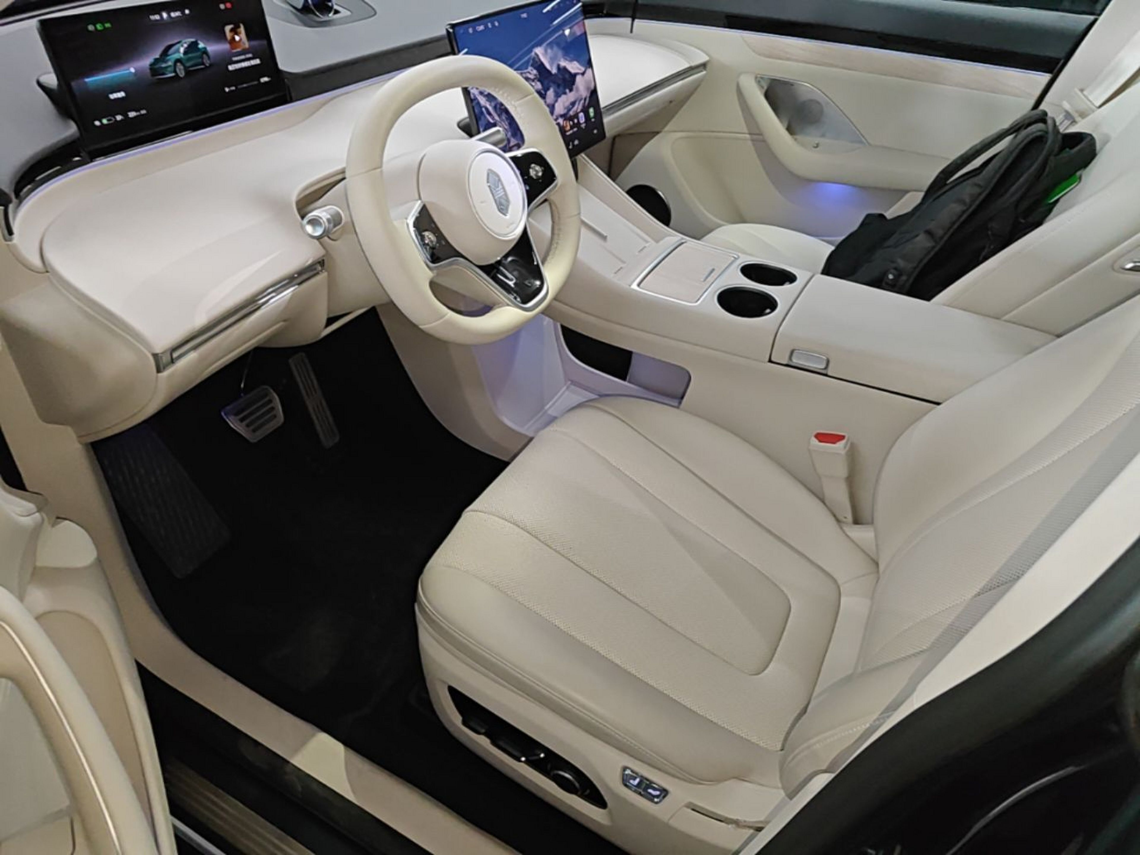 Interior delantero