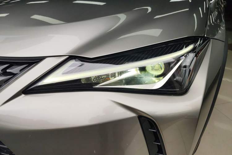 Used Lexus UX New Energy 2020 300e Pure·Joy Edition

