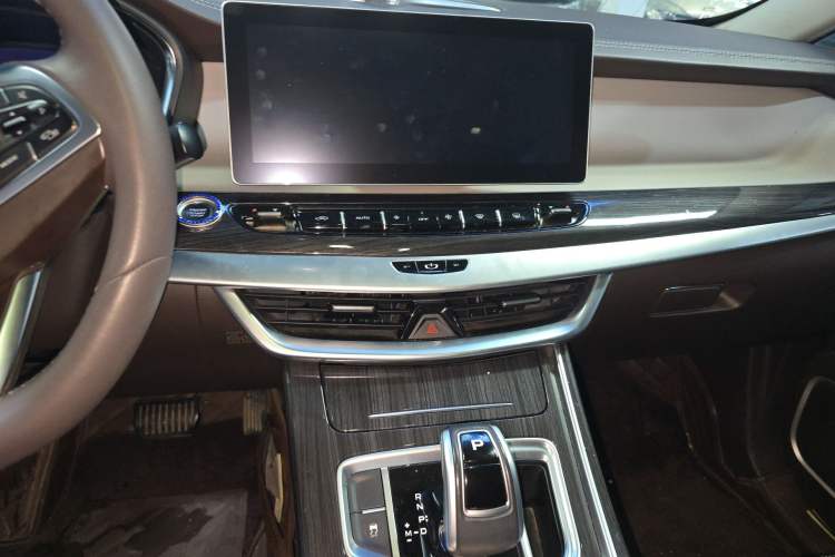 Used Geely Auto Jiajie 2021 1.8TD DCT Luxury Model Audio And AC Panel