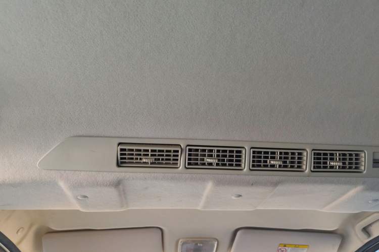 Used Yema Spica 2021 Revised 1.5L CVT Comfort Edition
